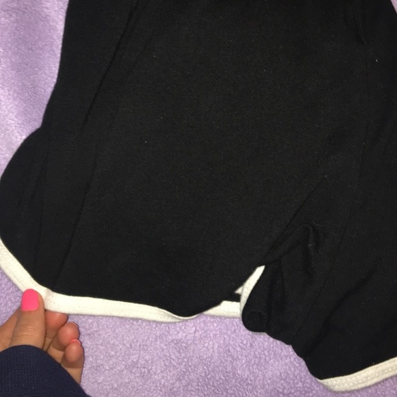 Women's John Galt Black and White Shorts! Size S! - Picture 2 of 4